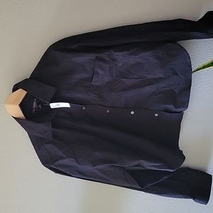 Banana Republic Black Cropped Button down Shirt Medium